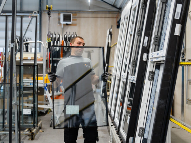 Beglazing van kunststof kozijnen bij Ebbers