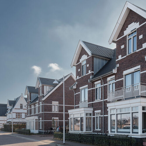 Kozijnen van Ebbers Kozijnen in het nieuwbouwproject Weespersluis
